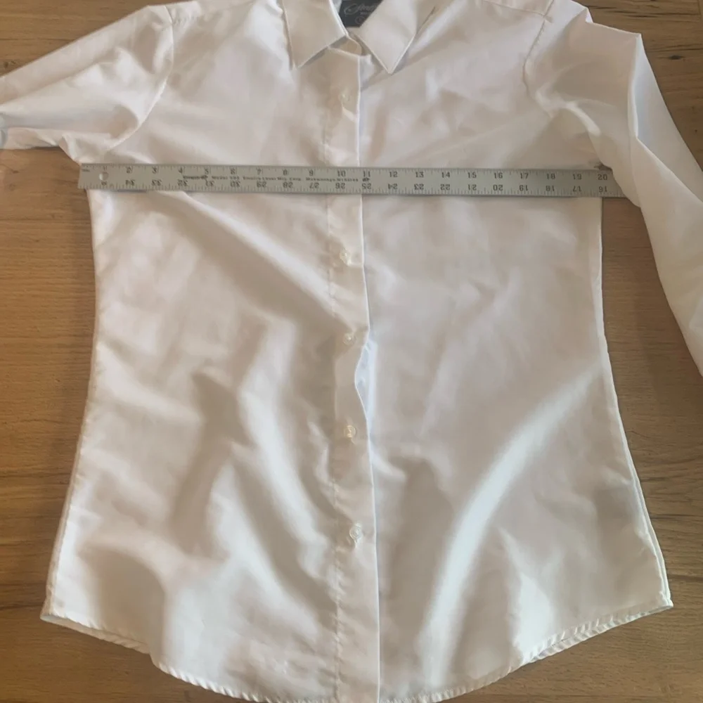 Staff Classic Button Down Long Sleeve‎ White Dress Shirt Boys Small Preloved
